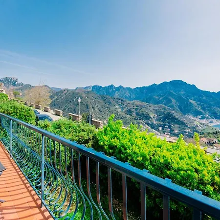 Διαμέρισμα Domus Auditorium