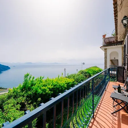 Apartment Domus Auditorium Ravello
